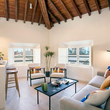 Apartamentos Thyssen Cisneros By Rent Me Malaga Luaran gambar